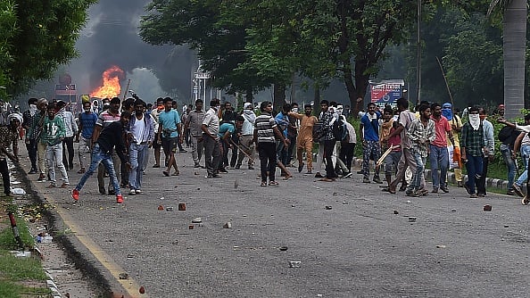 

بابا رام رحیم کو مجرم قرار دئے جانے کے بعد سے اب تک 2 درجن سے زیادہ افراد ہلاک اور250 افراد سے زیادہ زخمی ہو چکے ہیں/Getty Images