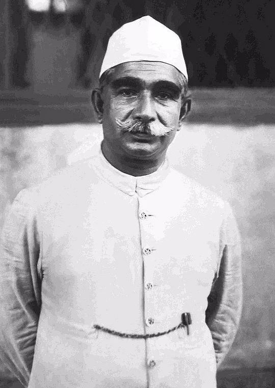 <b>مختار احمد انصاری</b>