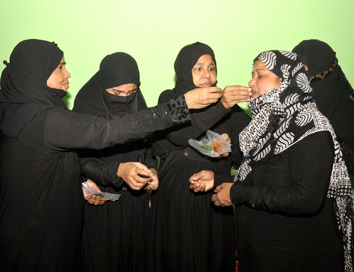 

تین طلاق غیر آئینی،  پرسنل لاء میں مداخلت نہیں