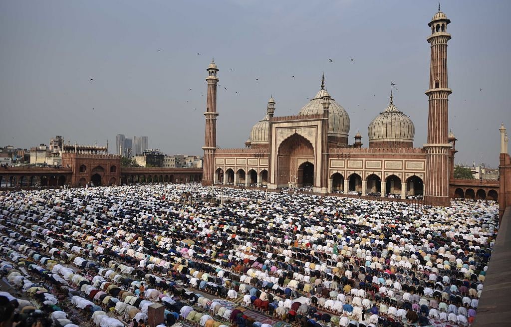 

اذان کی آواز پر پھر سوال