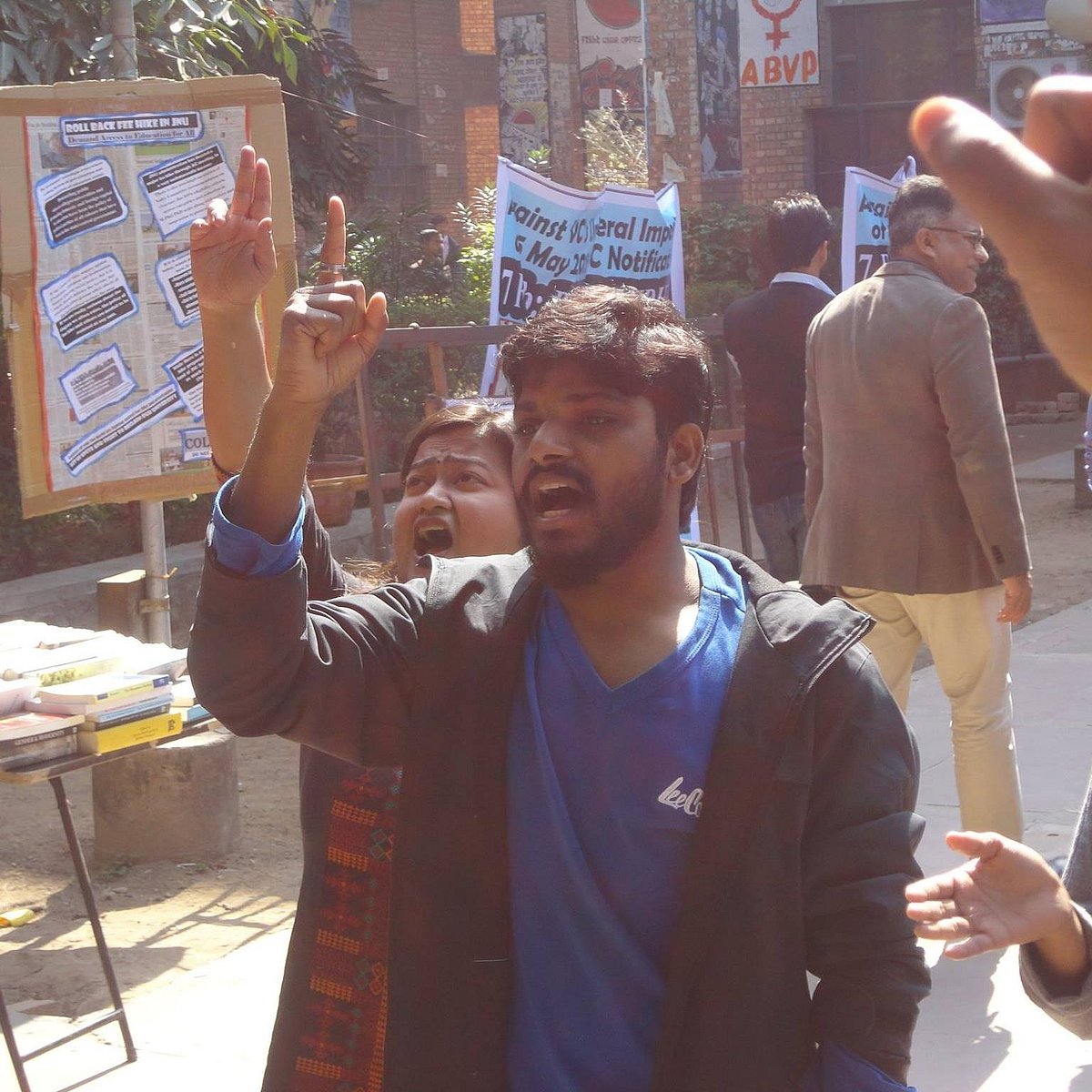 

تصویر سوشل میڈیا