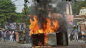فرقہ پرست طاقتوں نے محرم میں بہار
کی فضا کو زہر آلود کیا