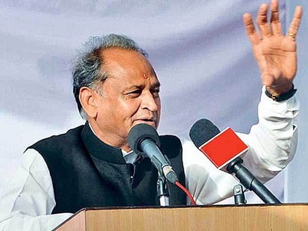 ہوٹل کے سی سی ٹی وی فوٹیج لے جانے پر گہلوت پولس سے برہم 