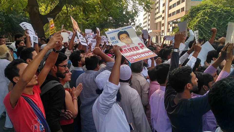 تصویر سوشل میڈیا