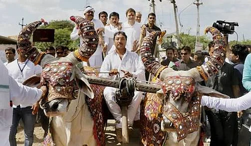 گجرات چناوی جنگ: شرافت اور ڈائیلاگ بنام مکاری اور بغض 