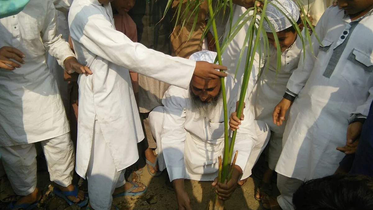 قومی آواز