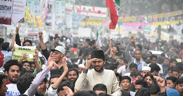 تصویر سوشل میڈیا