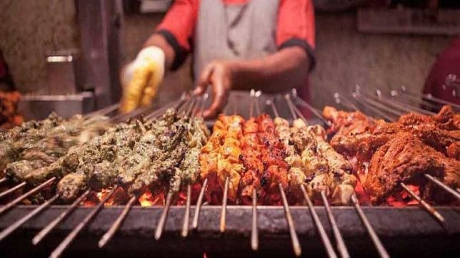 دہلی میں کباب اور بریانی پر پریشانی کے بادل!