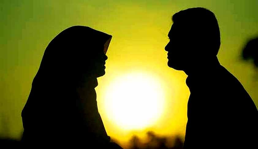 طلاق ثلاثہ: کہیں پر نگاہیں، کہیں پر نشانہ