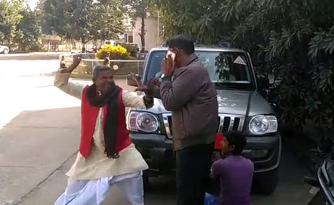 جھارکھنڈ: سرکاری افسر بی جے پی لیڈر کی غنڈہ گردی کا شکار، اسپتال میں داخل