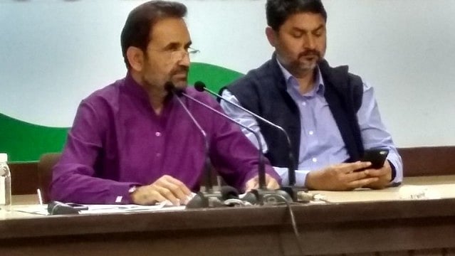  مودی نے گجرات کو ’وائبرینٹ‘ کرنے کی ذمہ داری چوکسی کو دے رکھی تھی!
