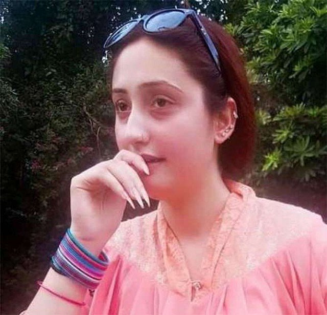 پاکستانی اداکارہ سنبل کا قتل، ملزمان امیروں کی پارٹی میں ڈانس کے لئے لے جانا چاہتے تھے