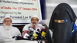 مسلم پرسنل لاء بورڈ ’ماڈل نکاح نامہ‘ پیش کرنے کے لئے تیار!