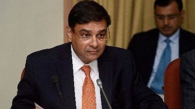 پارلیمانی کمیٹی کے سامنے آر بی آئی گورنر کی پیشی آج