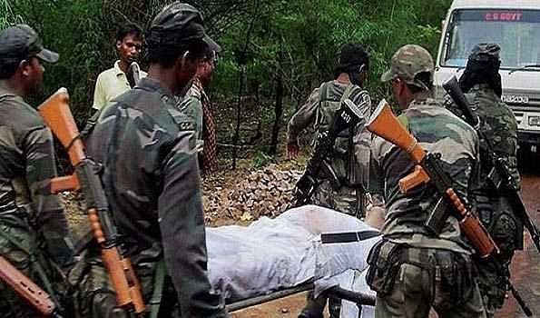 سکما میں نکسلی حملے سے داخلی سلامتی کی قلعی کھل گئی: راہل گاندھی