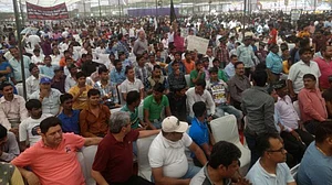 سیلنگ: لاکھوں دکانیں بند، رام لیلا میدان میں مزدوروں کا پھوٹا غصہ