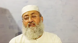 اب مولانا سلمان نے خود کو بابری مسجد ایشو سے الگ کیا