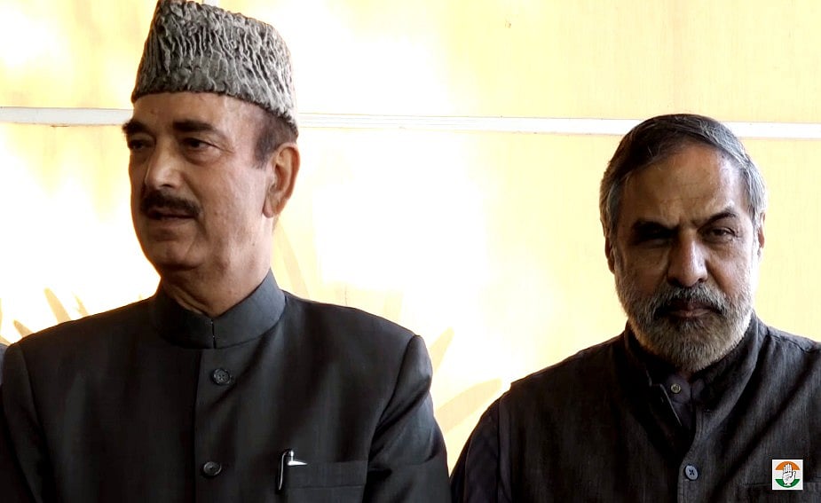 عوام کا پیسہ بینک میں کیوں  محفوظ نہیں، حکومت جواب دے: آزاد