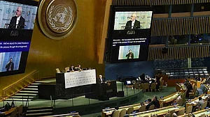 ایران کی خلیجی ممالک کو خطہ کی سیکورٹی پر گفت و شنید کی دعوت