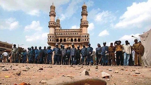 مکہ مسجد دھماکہ کیس کا فیصلہ، این آئی اے کی نااہلی یا منصوبہ بند سازش!