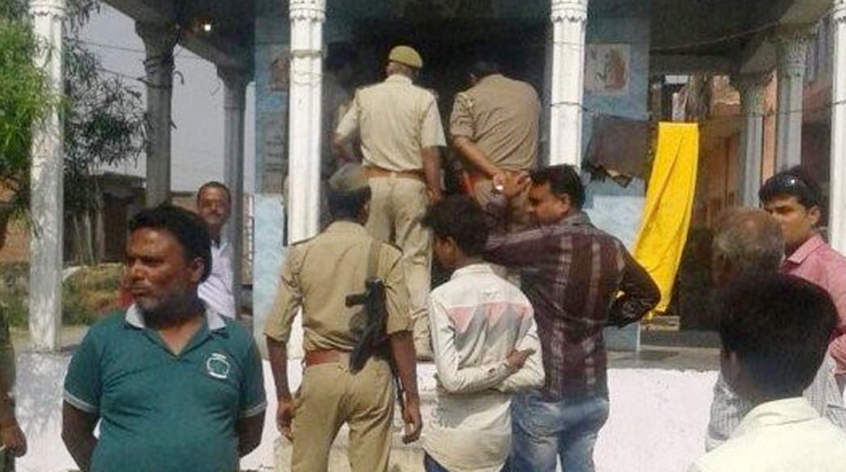 اترپردیش: مورتیاں توڑنے کے الزام میں سنتوش پانڈے  گرفتار