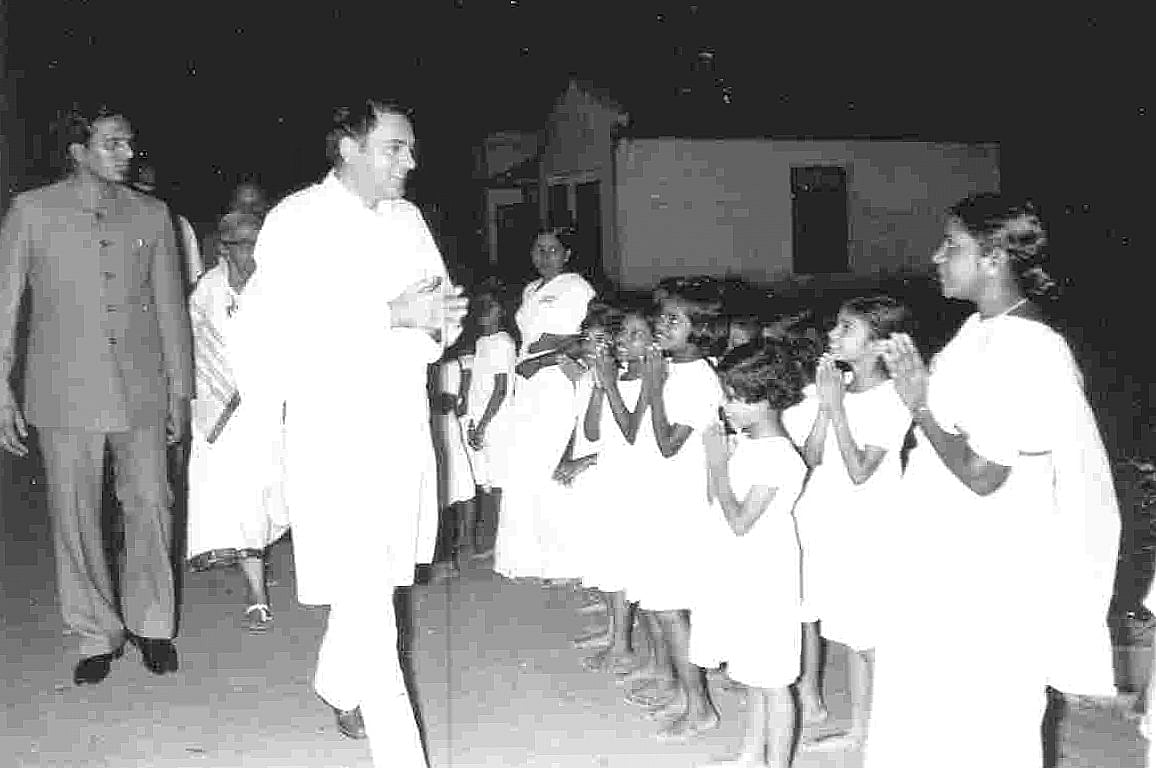 آج راجیو کی بہت ضرورت ہے... برسی پر خاص 
