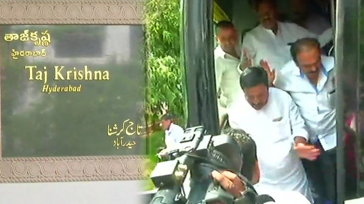 کرناٹک LIVE: جمہوریت کے قتل کے خلاف ہم متحد ہیں، کانگریس