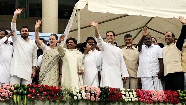 کرناٹک 2019 کے سیاسی اسکرپٹ کا محرک بن کر اُبھرا!