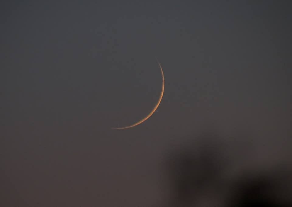 رمضان المبارک کا چاند نظر آیا، اعلان میں تاخیر کی وجہ سے تراویح   دیر سے ہوئیں 