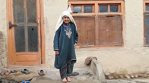 ماں تیری ہمت کو سلام