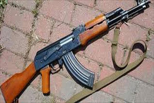 اہم خبر: دہلی میں ووٹنگ سے پہلے ہوئی فائرنگ، پولس جانچ میں مصروف
