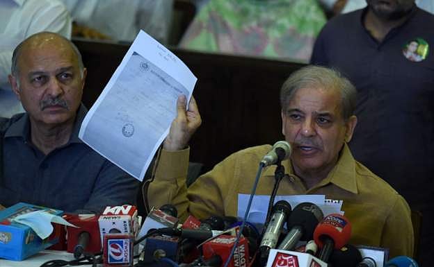 پاکستان انتخابات LIVE: ہندوستان کے ایک قدم کے بدلے ہم دو قدم بڑھیں گے... عمران