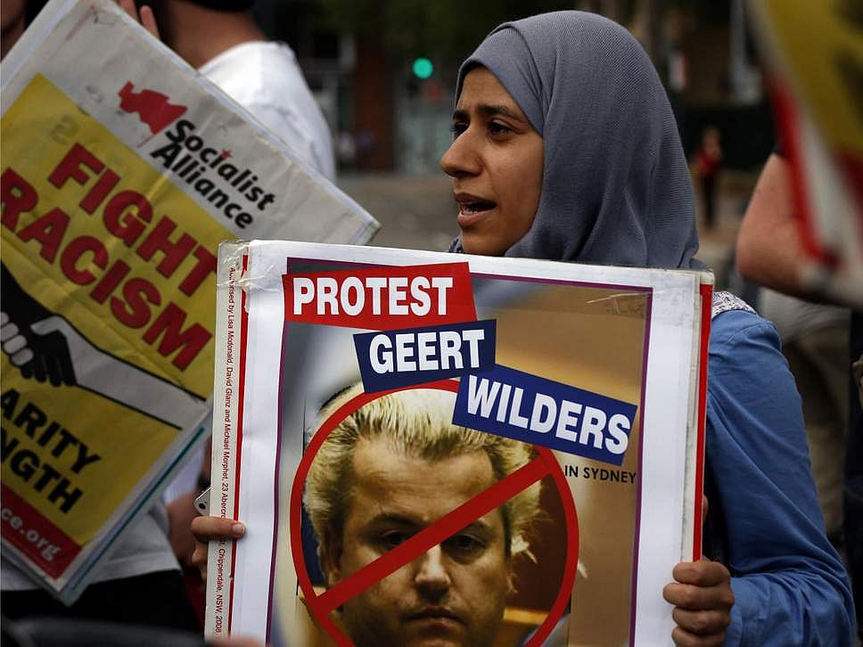 پیغبرِ اسلام کے خاکوں کا مقابلہ منسوخ 