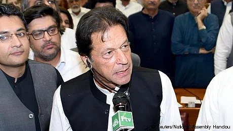 ’پیغمبر اسلام کے خاکوں کا معاملہ اقوام متحدہ میں اٹھائیں گے‘