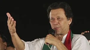 پاکستان: عمران خان 22ویں وزیر اعظم منتخب
