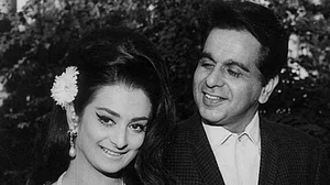سائرہ بانو، جن کے بارے میں دلیپ کمار نے کہا تھا ’میرے سامنے بچی لگتی ہیں‘
