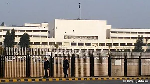 پاکستانی حکومت شفافیت کے اپنے ہی امتحان میں فیل