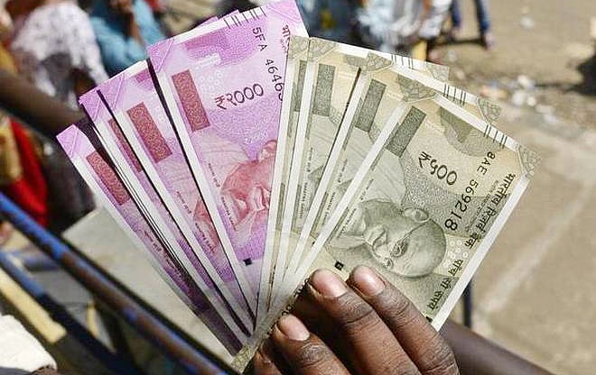نوٹ بندی سے پہلے کے مقابلہ آج 1.5 لاکھ کروڑ زیادہ کرنسی: رپورٹ