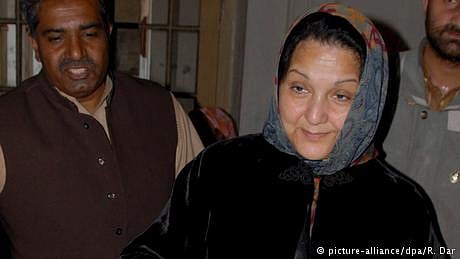 کلثوم نواز کا شہر لاہورغم  میں ڈوبا، تدفین پاکستان میں ہوگی