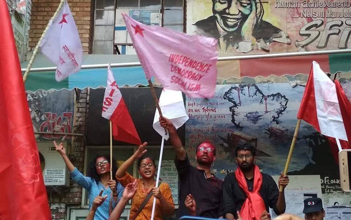 جے این یو طلبا یونین کی تمام سیٹوں پر ’لال سلام‘