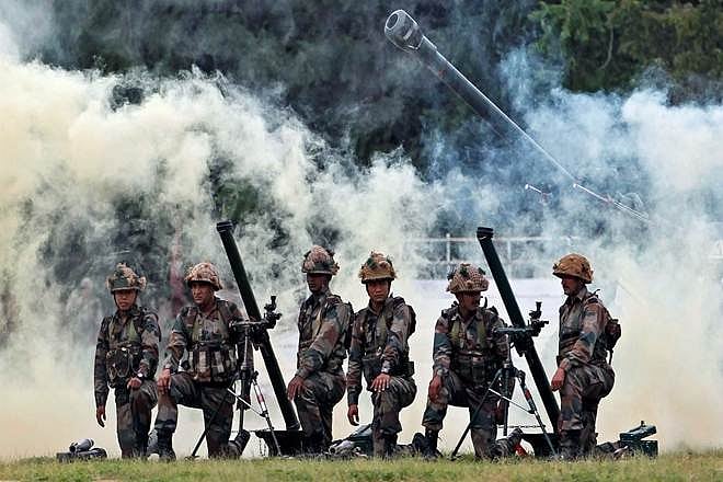 کشمیر: ’سرجیکل اسٹرائیک ڈے‘ منانے کا فرمان
