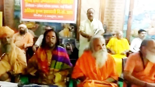 رام مندر تعمیر کے لیے سادھو سنتوں نے مودی حکومت کو دیا 4 ماہ کا الٹی میٹم