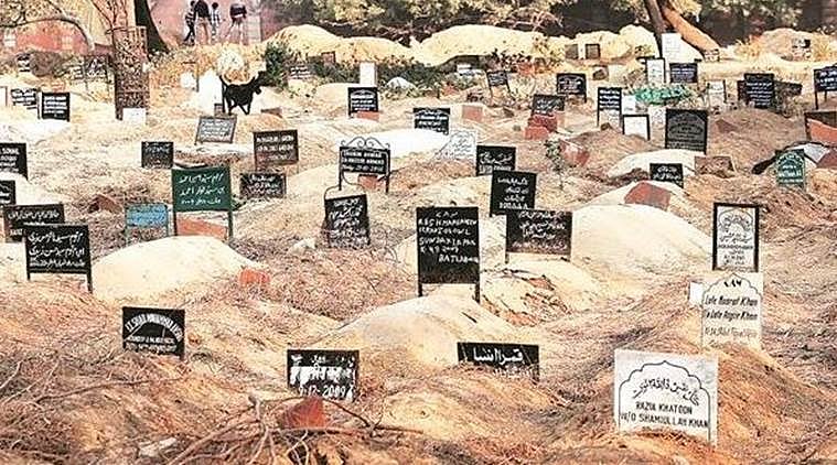 بنگلہ دیش میں اقوام متحدہ کے حکم سے کھودی جا رہیں مسلمانوں کی قبریں، شیخ حسینہ کی بڑھ سکتی ہے مشکل!