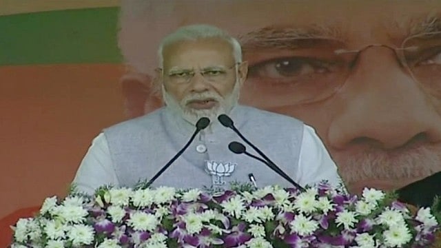 انتخابی تشہیر میں اپنے ہی فلیگ شپ منصوبوں کا تذکرہ نہیں کر رہے مودی