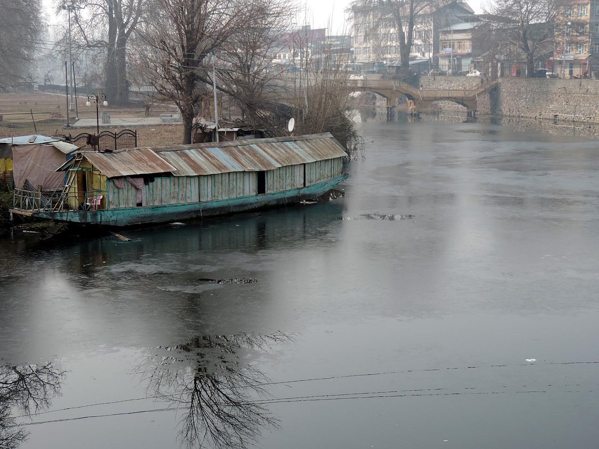 کشمیر میں شدید شبانہ سردی برقرار، چلہ کلان کا آغاز