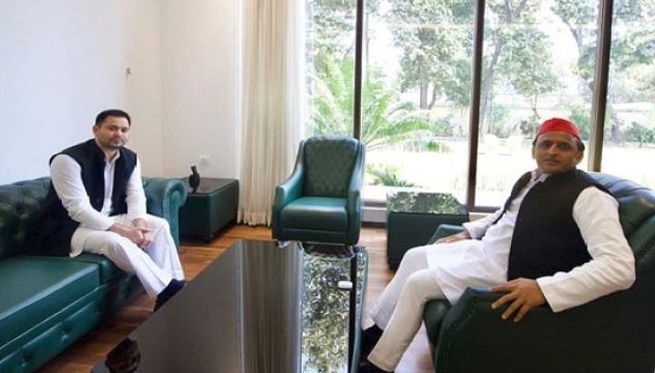 تیجسوی یادو نے اکھلیش سے ملاقات کے بعد ظاہر کیا یو پی و بہار میں بی جے پی کے مکمل صفایا کا عزم
