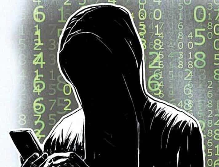 امروہہ: سوشل میڈیا پر انجان لوگوں سے دور رہیں مسلم نوجوان، علمائے دین کی صلاح