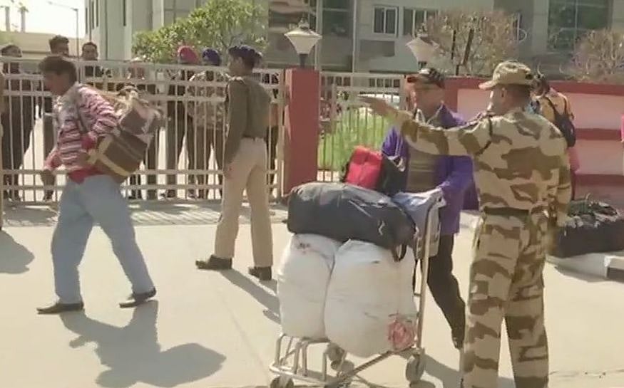 جموں و کشمیر کا آسمان پوری طرح سیل، سبھی پروازیں منسوخ