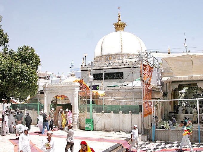 تصویر سوشل میڈیا
