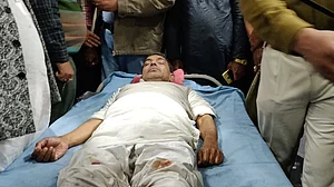 بہار: آکروش مارچ میں پولس لاٹھی چارج، اوپیندر کشواہا نے نتیش کمار کو بنایا تنقید کا نشانہ
